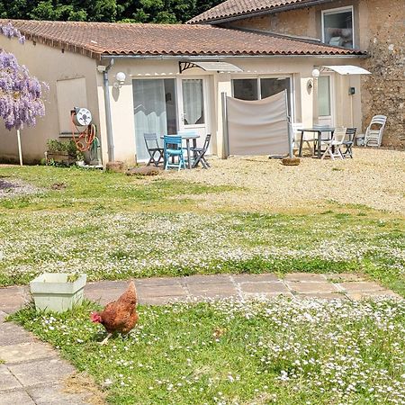 Bel Appartement T2 Climatise Avec Piscine Poitiers-Futuroscope-Creps De Poitiers Vouneuil-sous-Biard 외부 사진